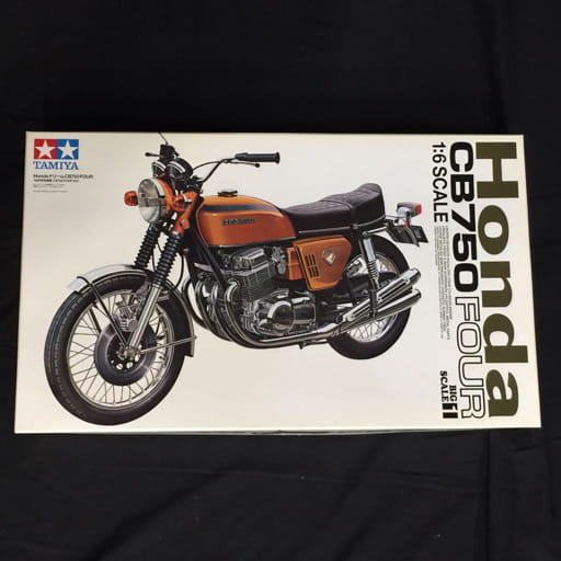 タミヤ 1_6 ホンダ ドリーム CB750 FOUR 1969年生産型