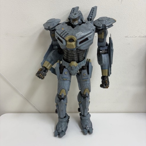 NECA パシフィック・リム ストライカー・エウレカ ロボット フィギュア