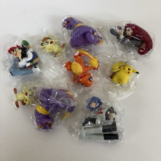 TOMY ポケモンリアルフィギュア ピカチュウ サトシ 他 カプセルトイ まとめて