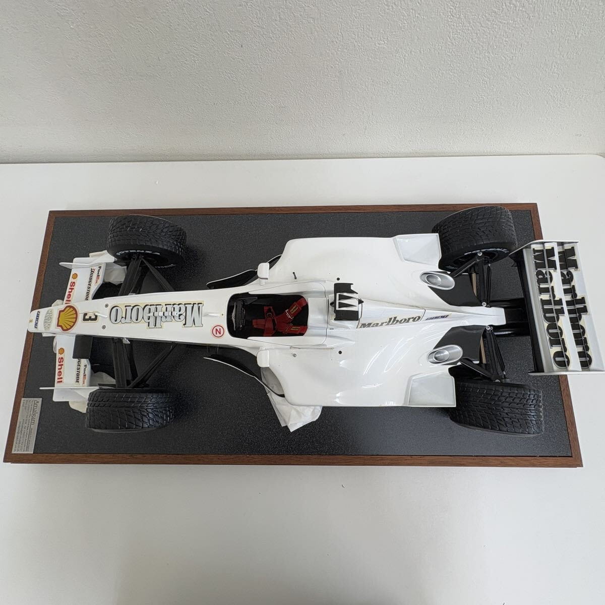 Amalgam 1 8 フェラーリ F1-2000